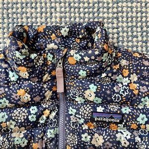 Patagonia 3T down sweater coat. EUC.